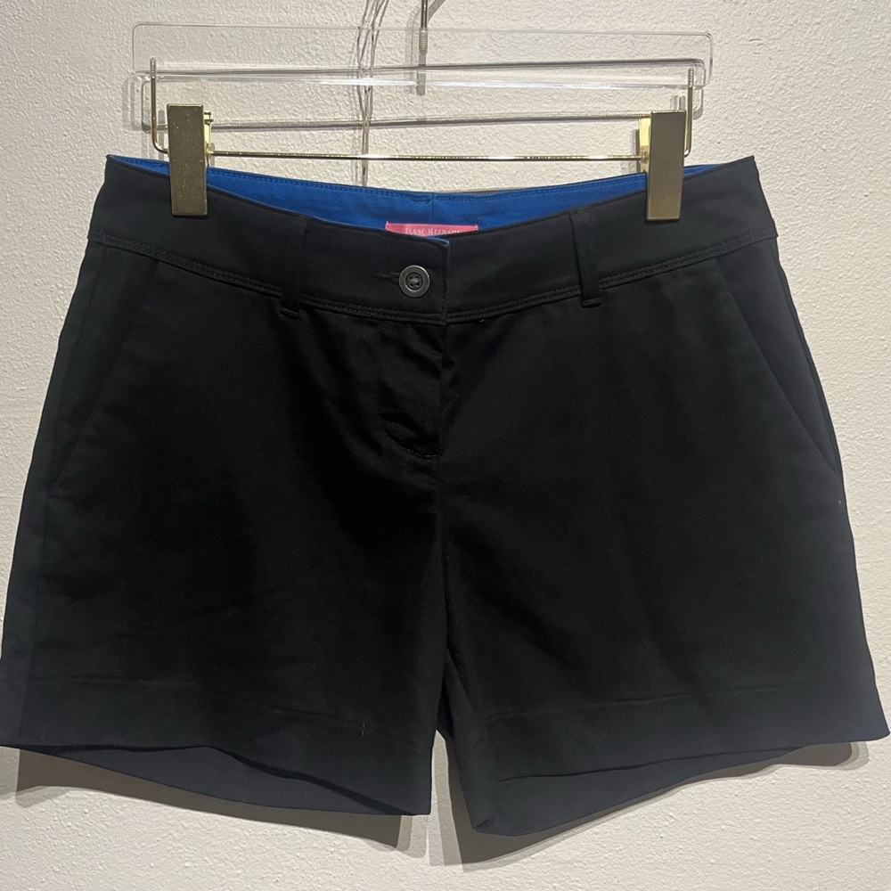 Isaac Mizrahi Women's Black Shorts